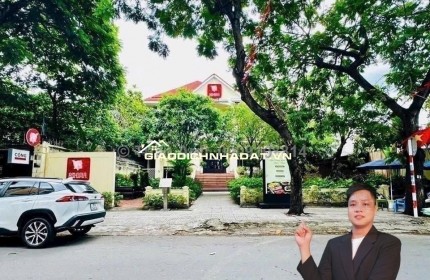 Bán Siêu Phẩm VILLA mặt tiền Xuân Thủy, Thảo Điền, Q.2. DT: 897m2, Sổ Đỏ. Giá: 405 tỷ. LH: 0909108814